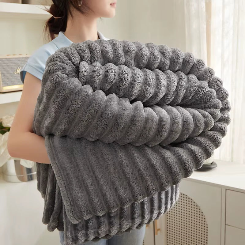 Thickened Striped Flannel Multi-Functional Blanket, Warm Cozy Throw Blanket Suitable for Sofas, Beds and Offices